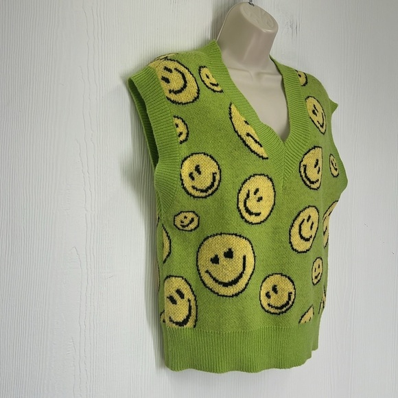 Forever 21 - Happy Times Green With Yellow Smiley Faces Knit Vest Size Small - Picture 3 of 9